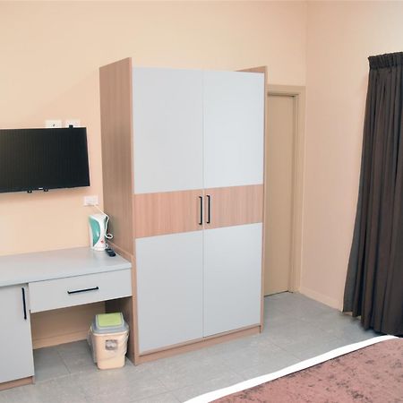 Bulabard Wailoaloa Hotel Nadi Eksteriør billede