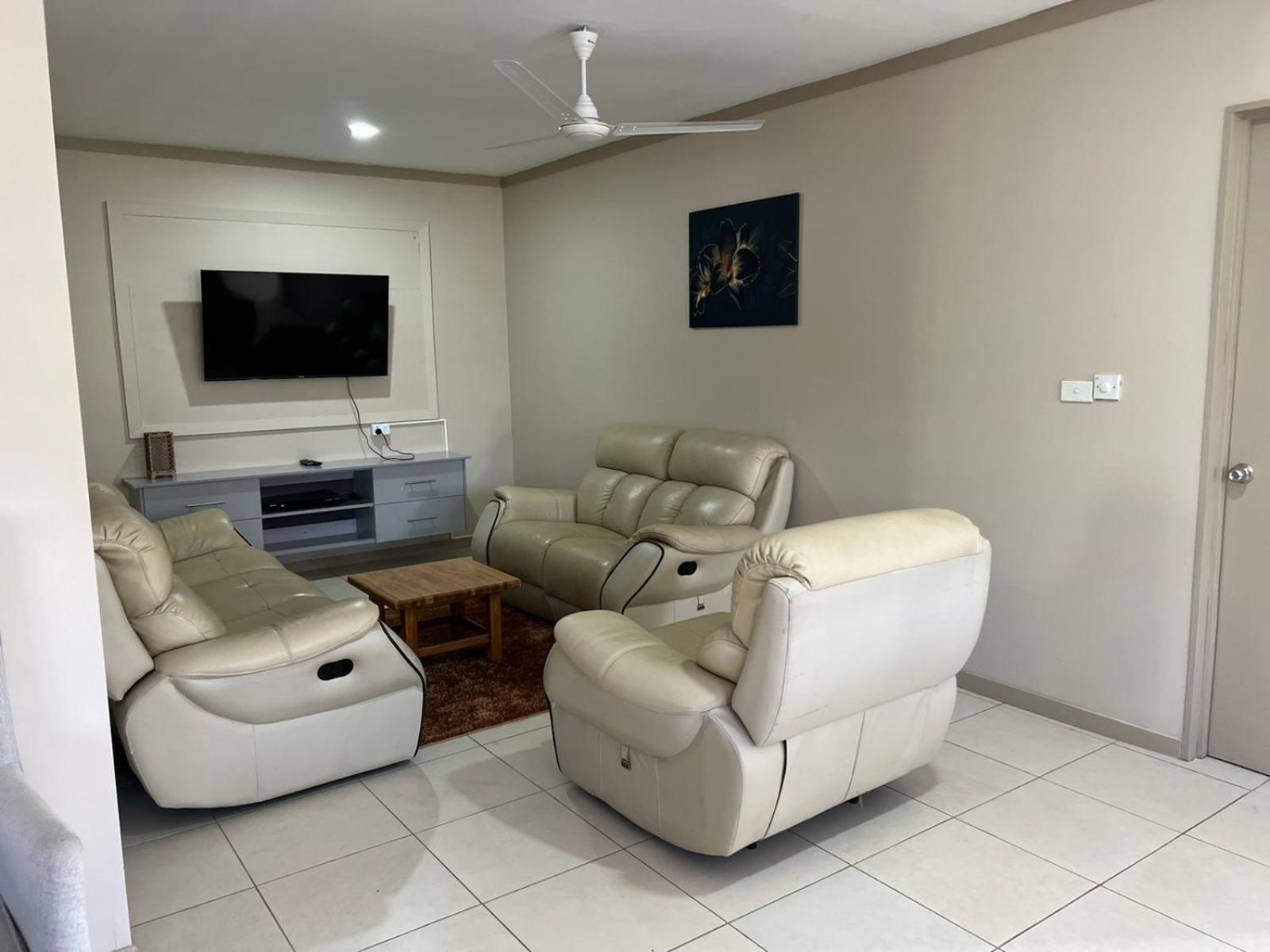 Bulabard Wailoaloa Hotel Nadi Eksteriør billede