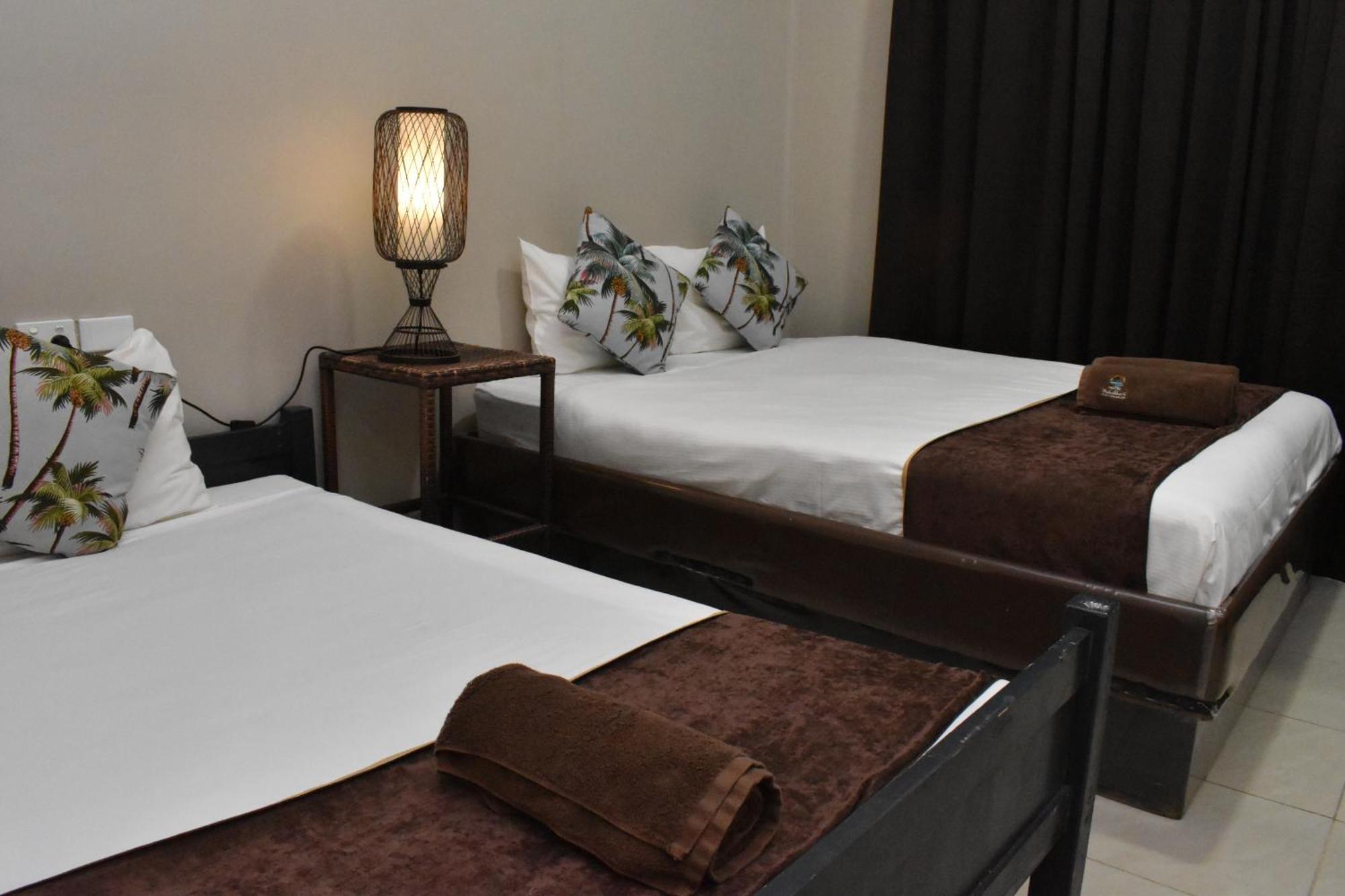 Bulabard Wailoaloa Hotel Nadi Eksteriør billede